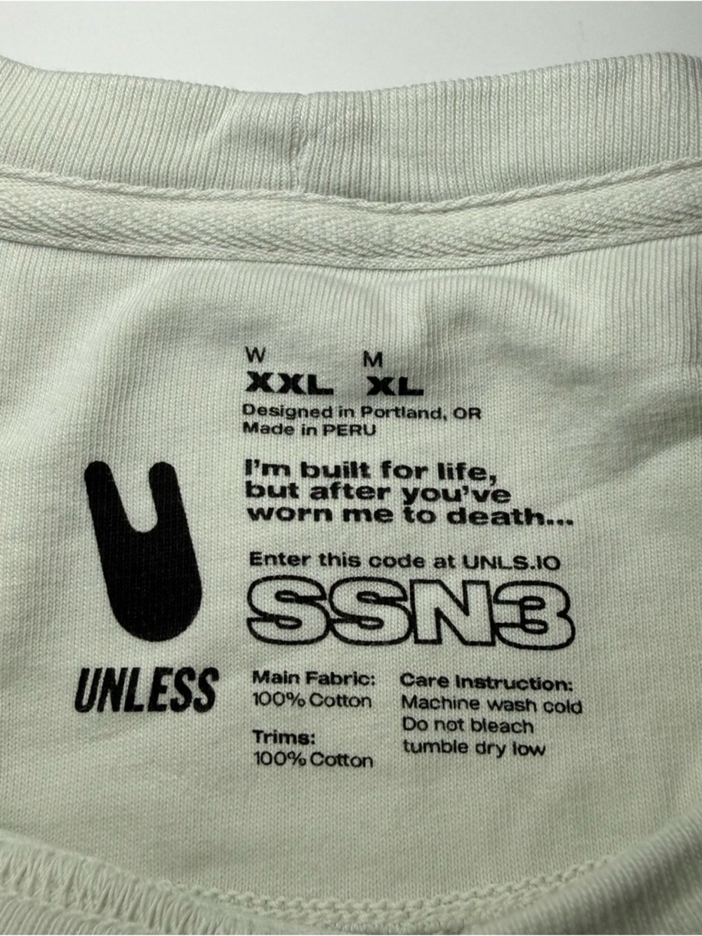 Men's White Short-Sleeve Graphic Pocket-Print Tee - Picture 3 of 7
